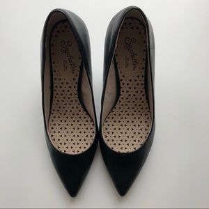 💐FINAL SALE Price! Seychelles Black Pumps! 💖